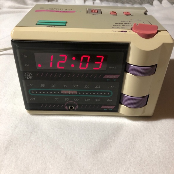 General Electric Other - P’jammer AM FM Clock Radio Retro Vintage Alarm Clock